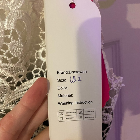 Lace top dress - Picture 2 of 5